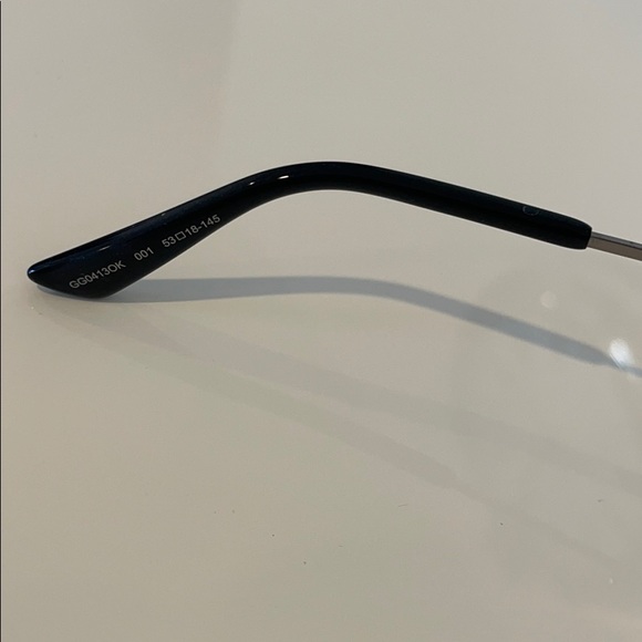 Gucci Eyeglasses - Picture 5 of 7